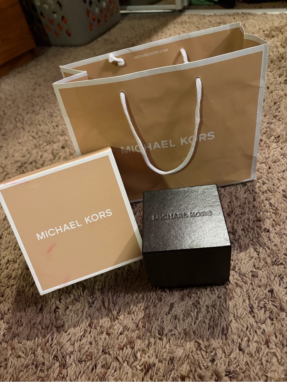 ✨Michael Kors Gold-Tone Watch✨🎄 - Picture 4 of 7